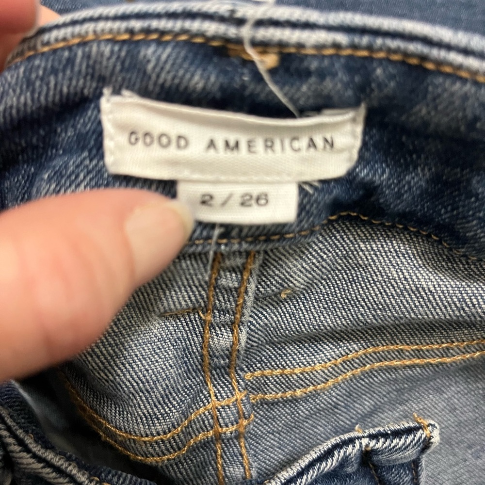 Good American Distressed Ankle Jeans in Blue - Picture 3 of 4